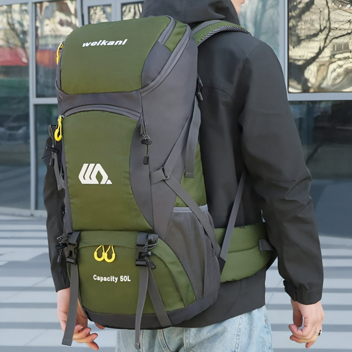 Lightweight Hiking Backpack 50 liters carried on the back - Orange - Black - Navy Blue - Red - Green