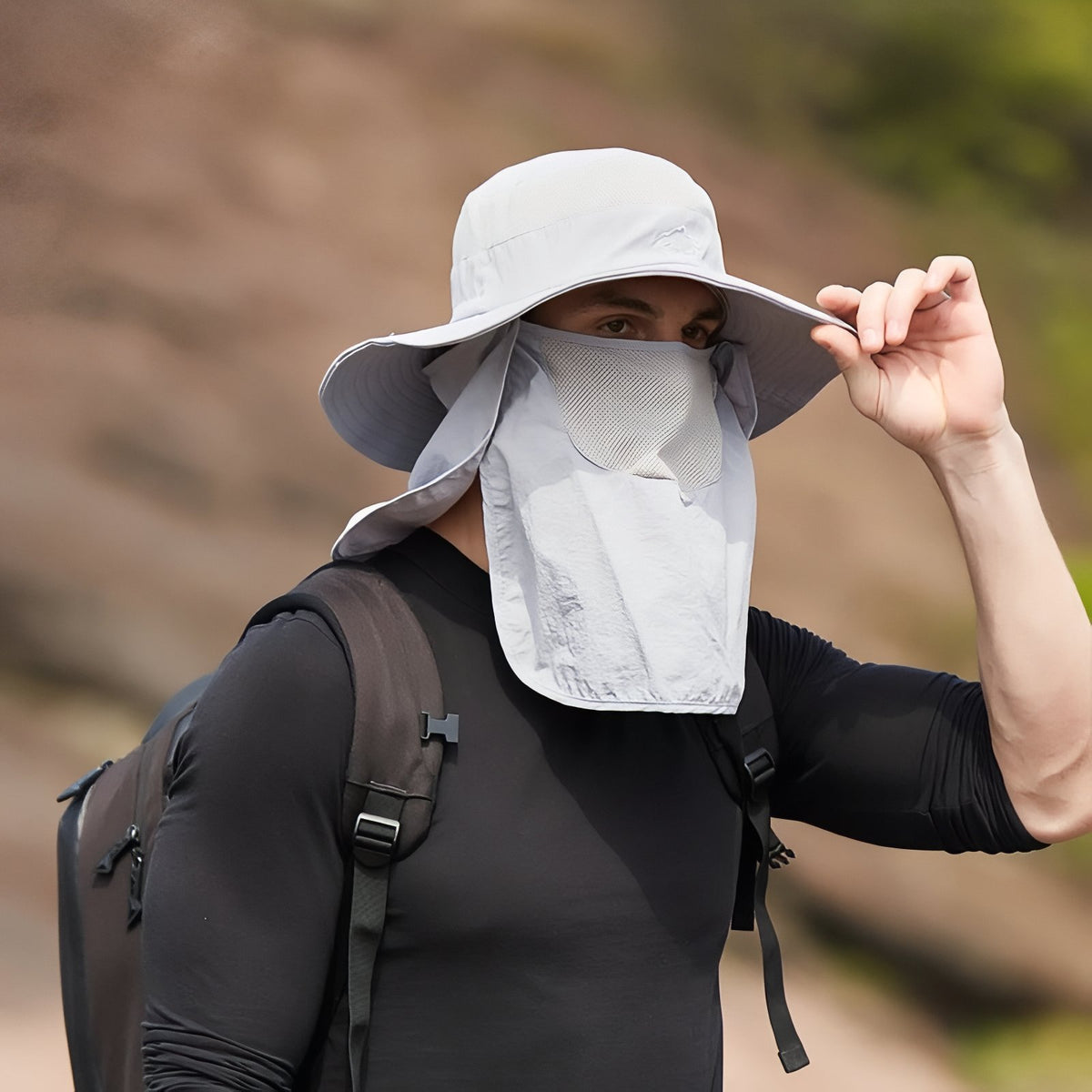 Anti-UV Hiking Hat worn with backpack - Dark Green - Dark Grey - Black - Light Blue - Light Grey - Light Pink - Light Purple - Beige - Cream - Navy Blue