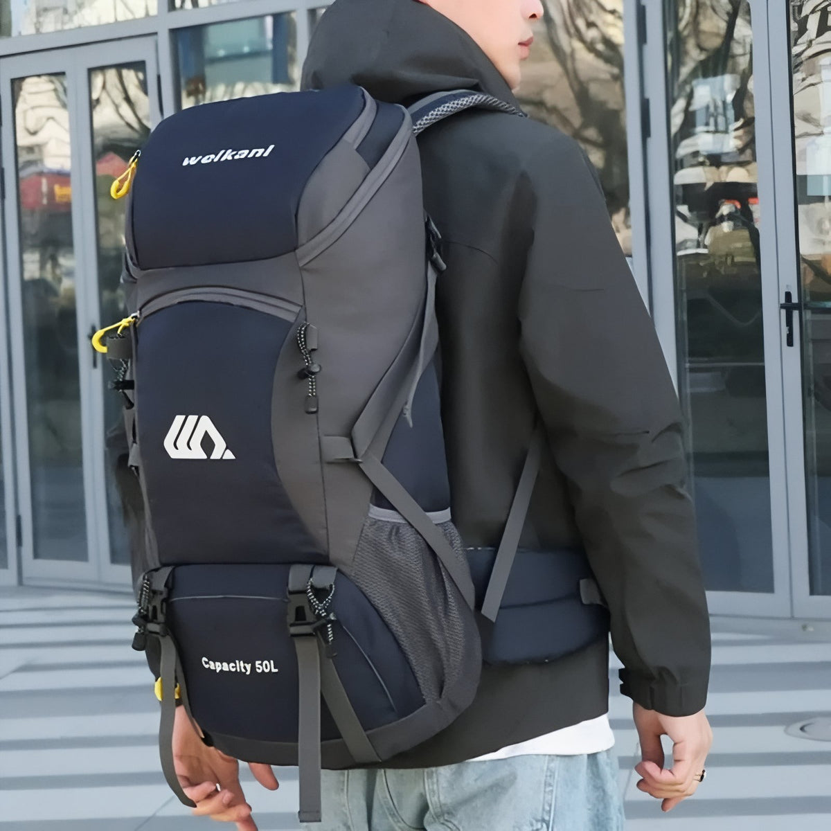 Lightweight Hiking Backpack 50 liters carried on the back - Orange - Black - Navy Blue - Red - Green